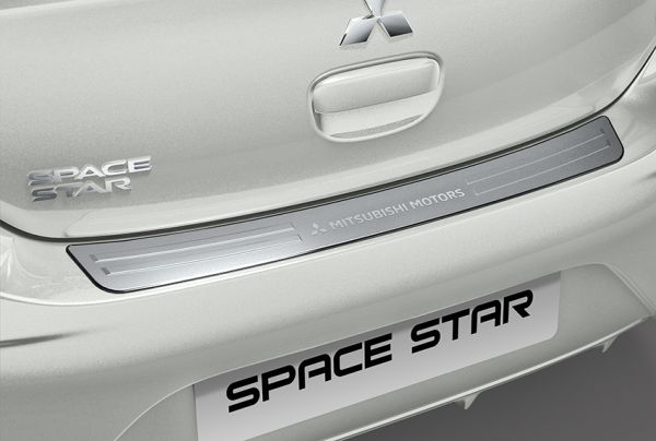 Mitsubishi new Space Star 2020 MZ331408 Ladekantenschutz Edelstahl Zubehör